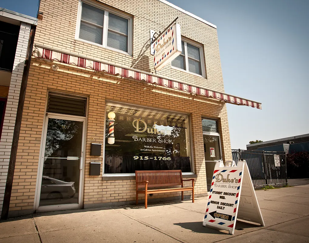 Dukes Barber Shop of Albany — Barber shop in Albany